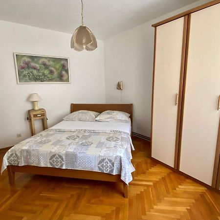 Apartments Iva Alla โตรกีร์ ภายนอก รูปภาพ